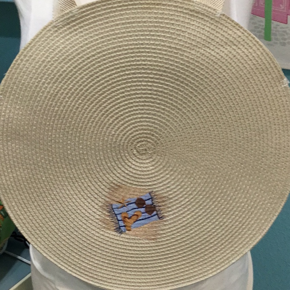 Beige beach tote
